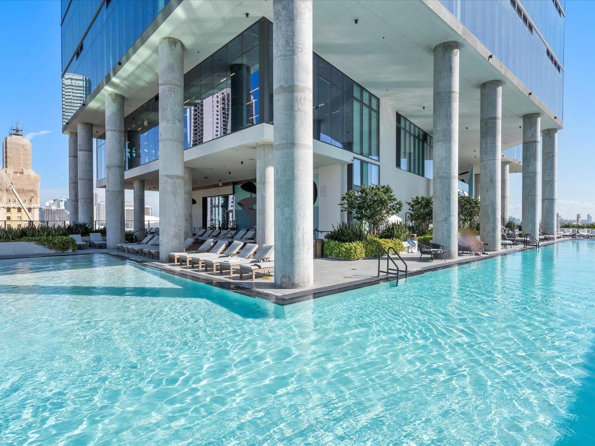 Mvr - Designer In Miami-s Tallest Tower Apartamento
